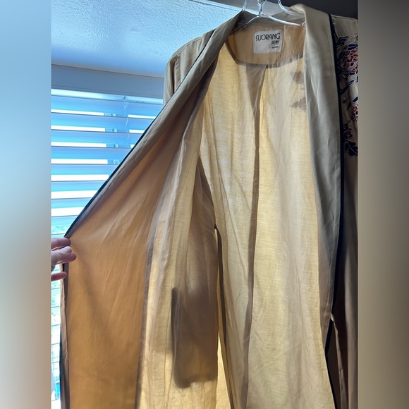 Embroidered Silk Robe - Picture 3 of 3